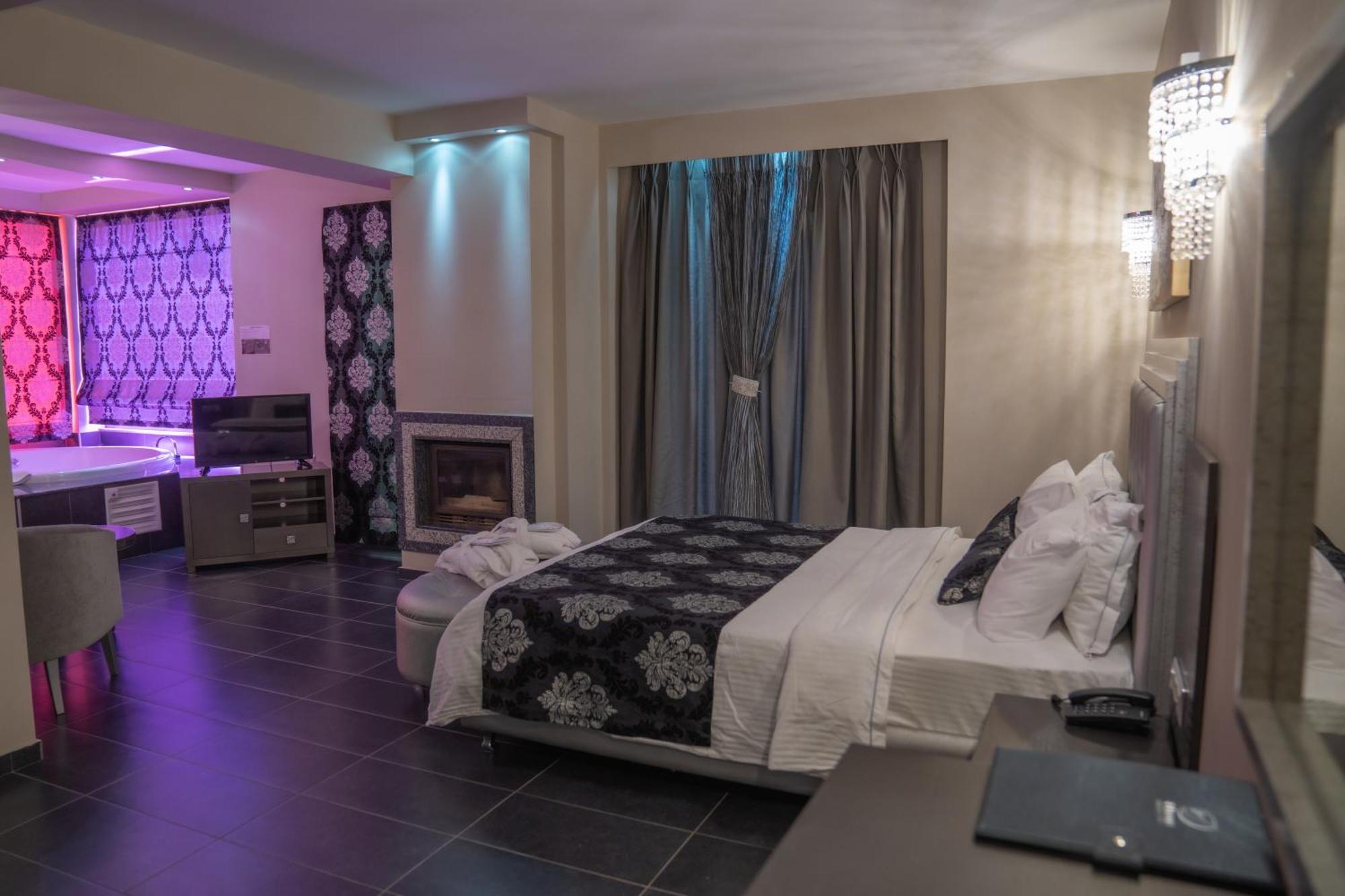 4 Epoxes Hotel Spa Káto Loutrákion Eksteriør billede